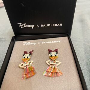 Disney x BaubleBar Daisy Duck Earrings